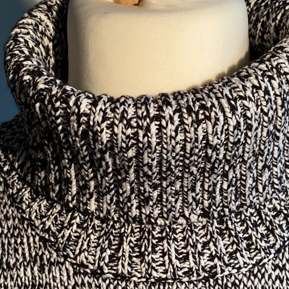 Basler Black and White Tweed Heavy Knit Turtleneck Size 16 NWOT - Picture 5 of 8